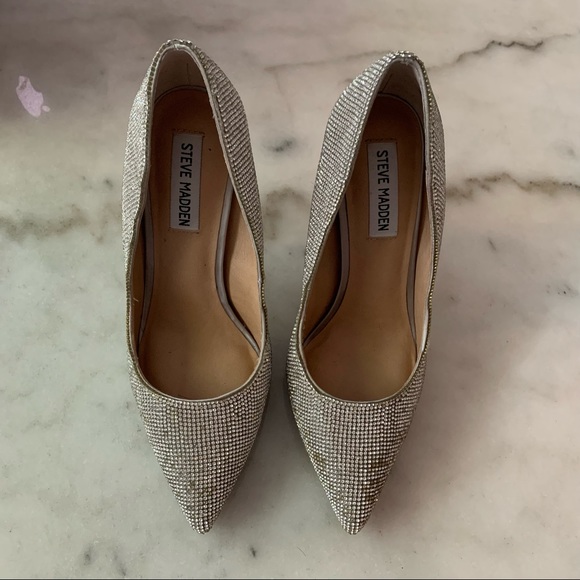 STEVE MADDEN Daisie 7M - Picture 1 of 3